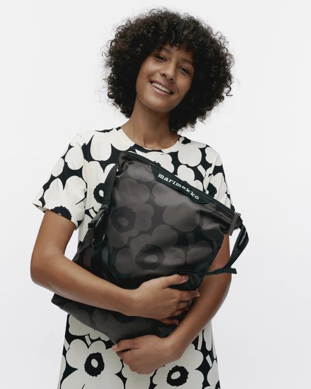 Marimekko Neat Crossbody Unikko M Tummanharmaa